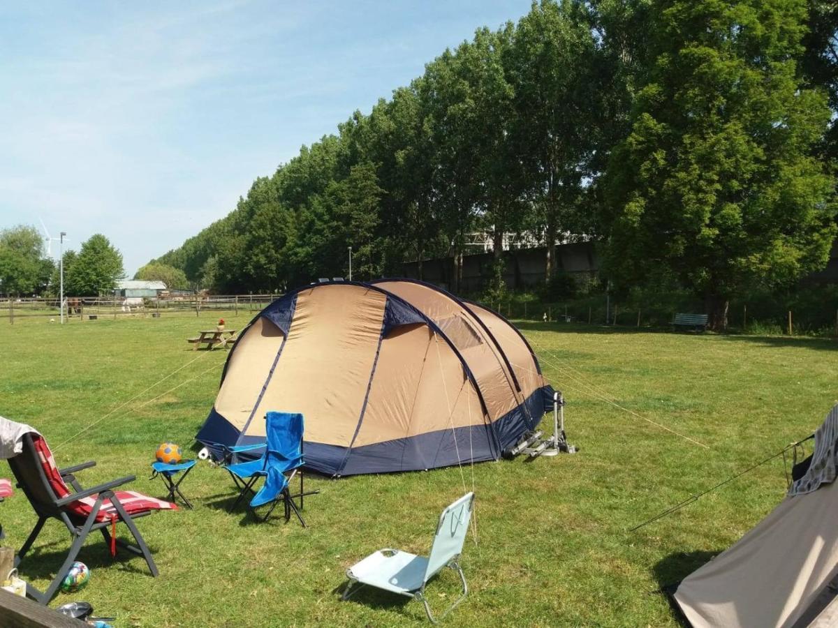 Bed And Breakfast En Camping In Waardenburg A2 外观 照片